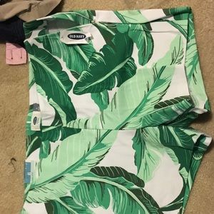 Old Navy Printed Shorts Size 6